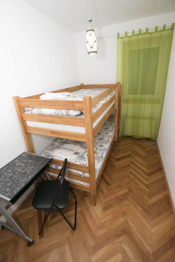 Downtown 3 Bedroom Apartment Saraybosna Dış mekan fotoğraf